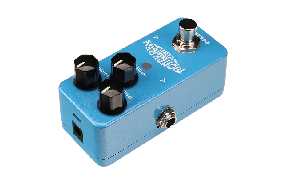 Nux mini core NCH-1 Monterey Vibe Chorus phaser pedal store display