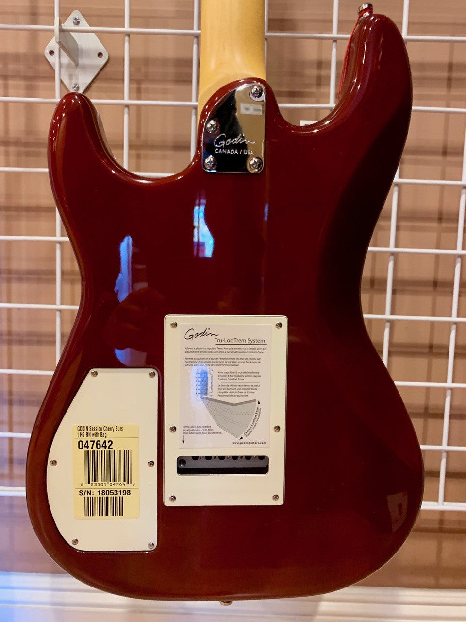Godin Session Cherry Burst Electric Guitar HG RN with Bag