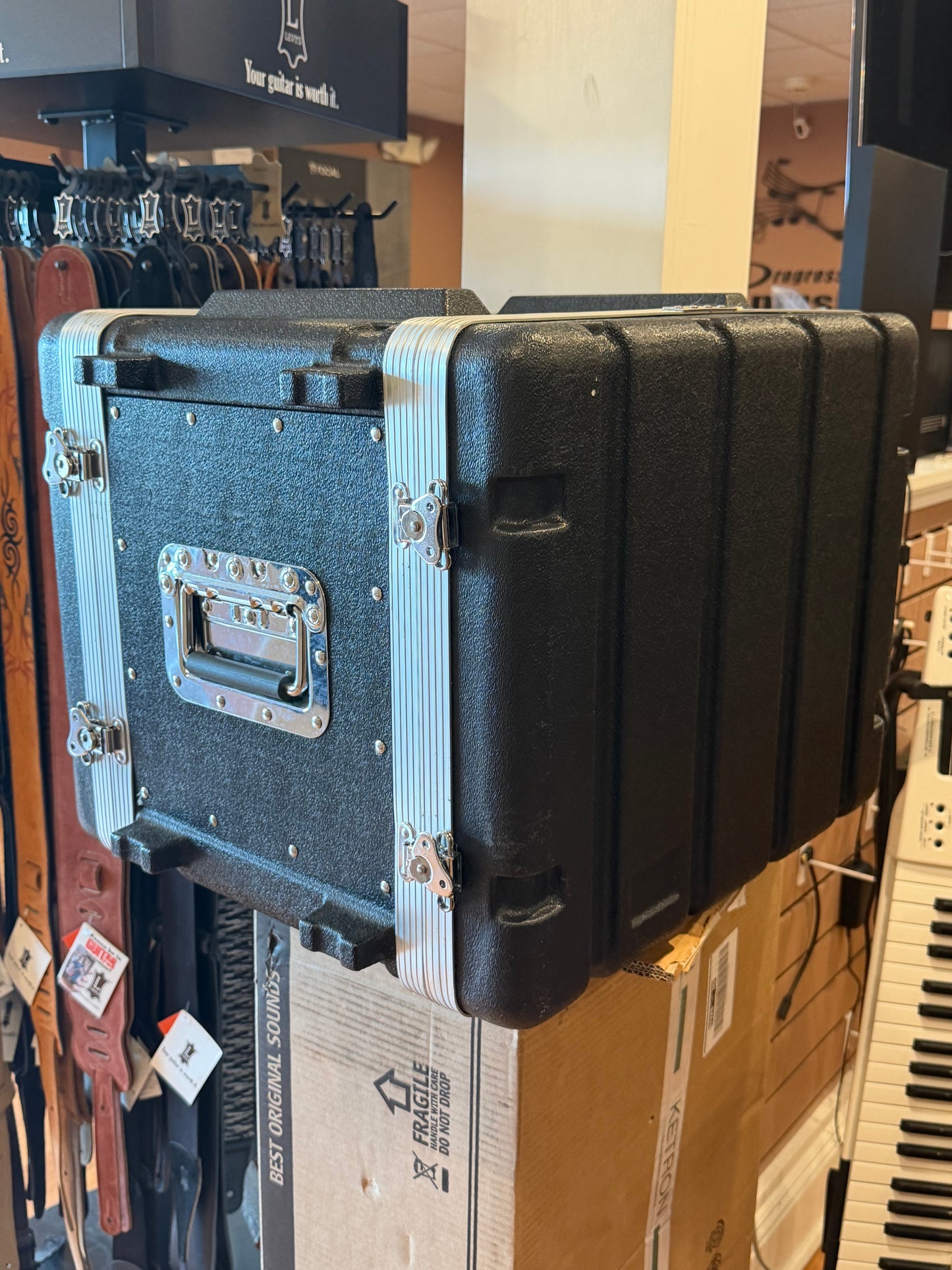 Multicomp Pro Rack Case 8U Space Medium 12 Inch Deep Shell
