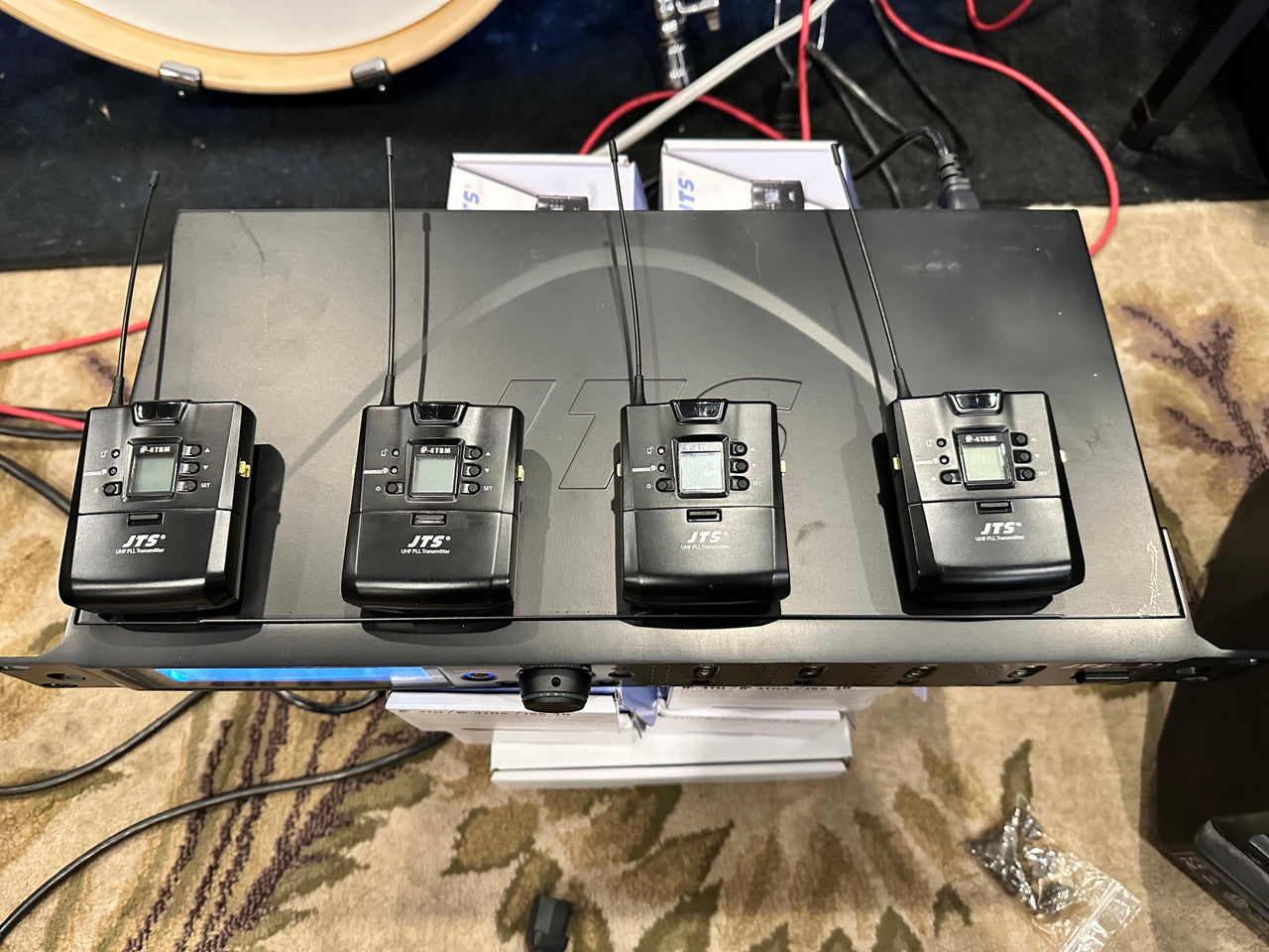 JTS R-4 4 channel Wireless System with 4 R-4TBM body packs