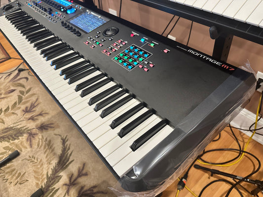Yamaha Montage M7 2nd Gen 76-key flagship Synthesizer open box
