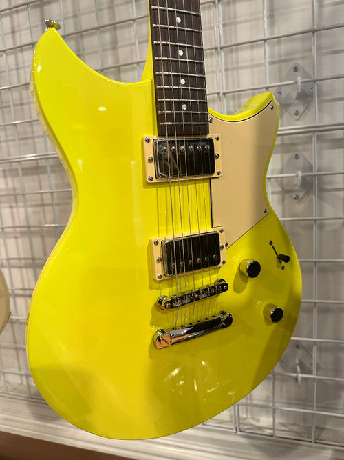 Yamaha Revstar Element RSE20 Electric Guitar Neon Yellow NYW display
