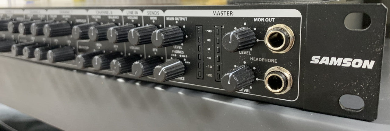 Samson SM10 10 channel rack mount line mixer