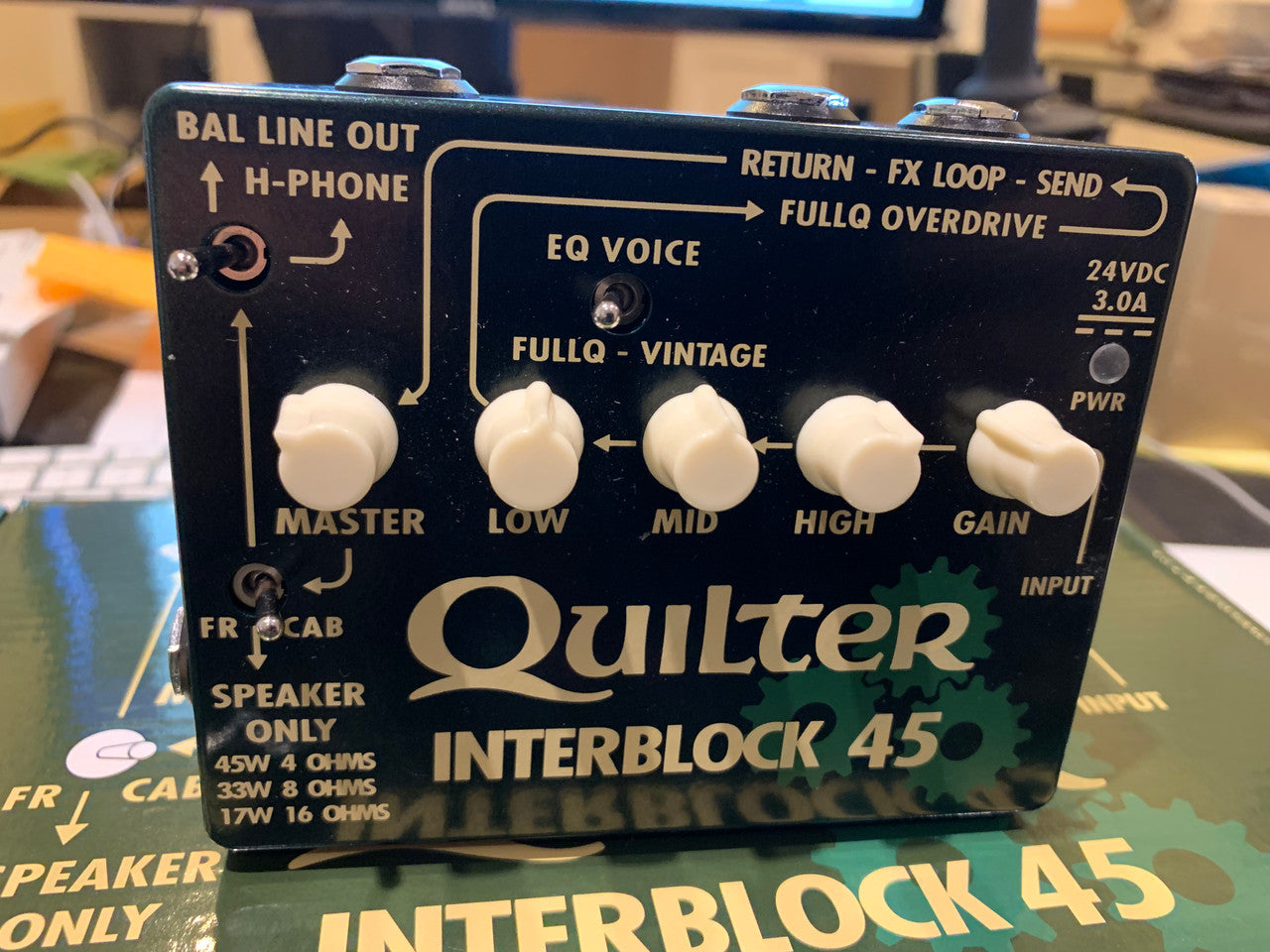 Quilter InterBlock 45 watt guitar amplifier pedal with cab sim out and xlr store demo