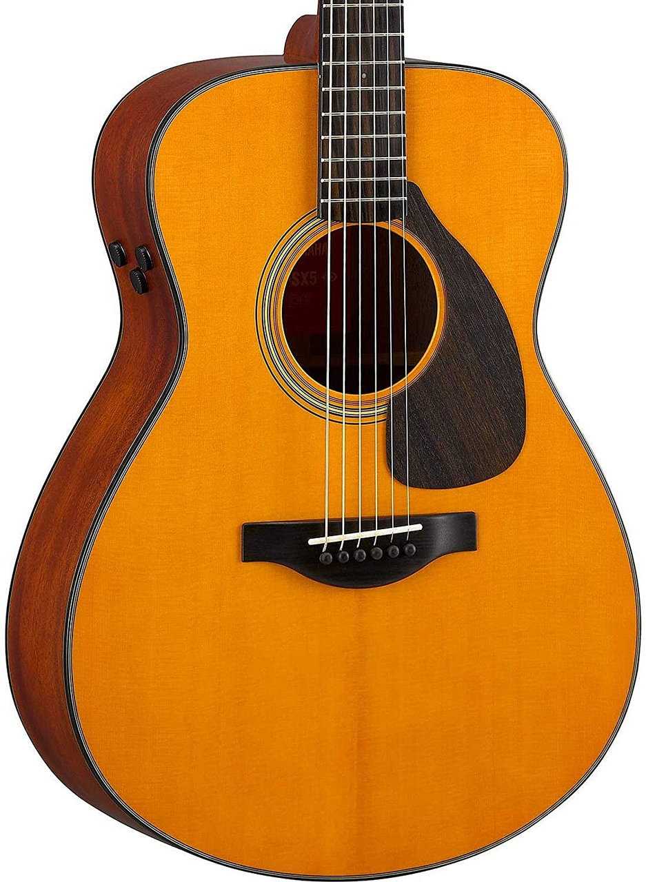 Yamaha FSX5 Red Label Gloss Acoustic Electric Guitar with Hardshell Case Natural