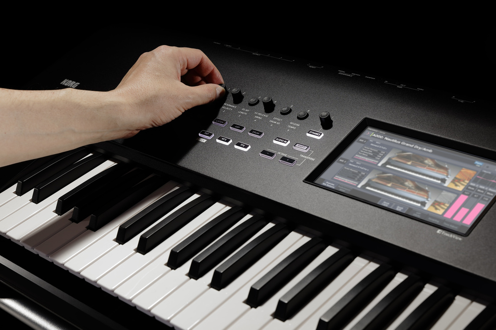 Korg Nautilus 88 88-key Synthesizer Workstation