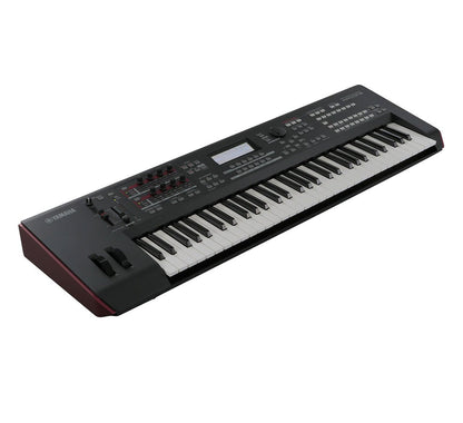 Yamaha MoXF6 61 note synthesizer keyboard