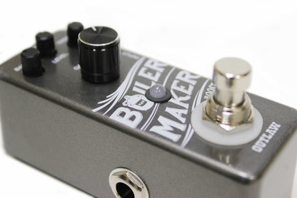 Outlaw Boilermaker Boost guitar effects pedal