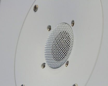 Yamaha HS5 powered Studio Monitor white