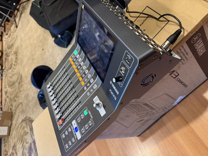 Yamaha DM3S 22-channel Digital Mixer open box