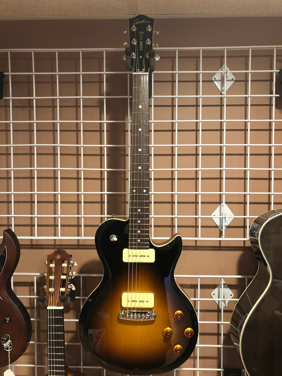 Godin Core CT P90 Sunburst GT SF with Bag Electric Guitar