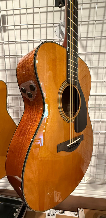 Yamaha FSX5 Red Label GL Acoustic Electric Guitar with Hardshell Case Natural open box