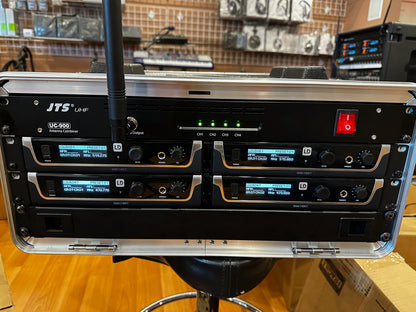 4 channel in-ear rig 12 battery charger antenna combiner rack case
