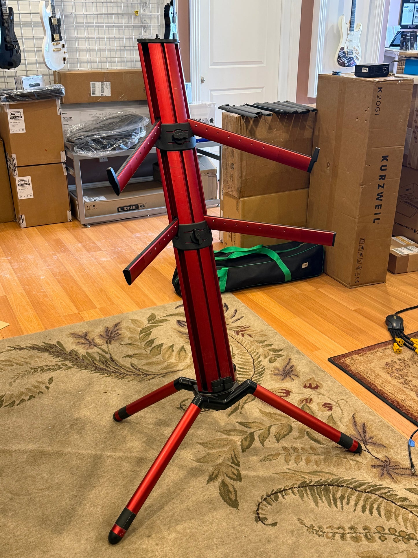 K&M 18860 Spider Pro Keyboard Stand Red with bag used