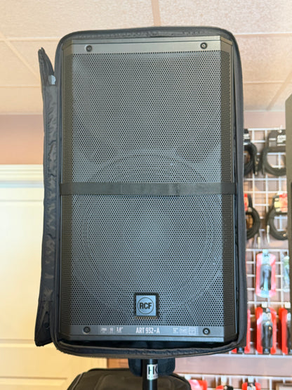 RCF ART 932-A 2-Way Active Speaker with Cover store display