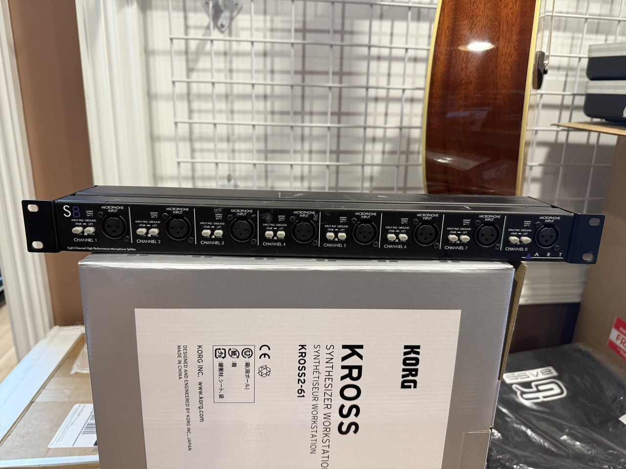 ART S8 8-channel Microphone Splitter  Used
