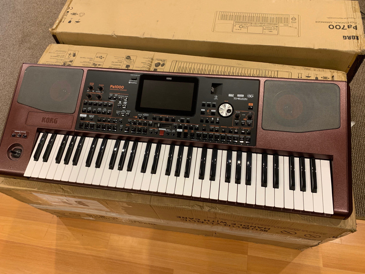 Korg PA1000 61 key arranger keyboard workstation Open Box Store Demo