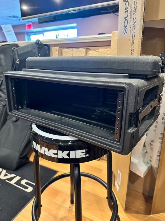 SKB 1SKB-R3S Roto-Molded Shallow 3U Rack Case used