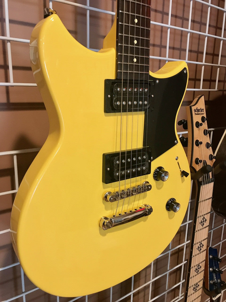Yamaha Revstar RS320 SYL Stock Yellow Electric Guitar