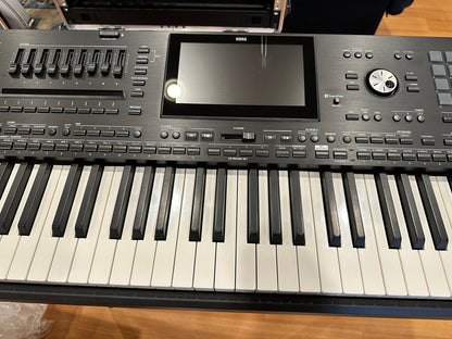 Korg PA5X 88 Key arranger workstation keyboard B-stock