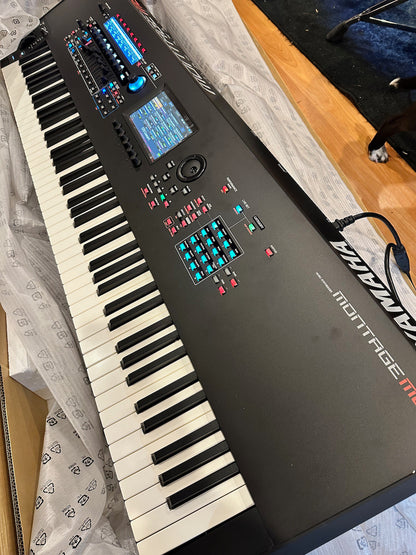 Yamaha Montage M8x 2nd Gen 88-key Synthesizer with GEX action open box