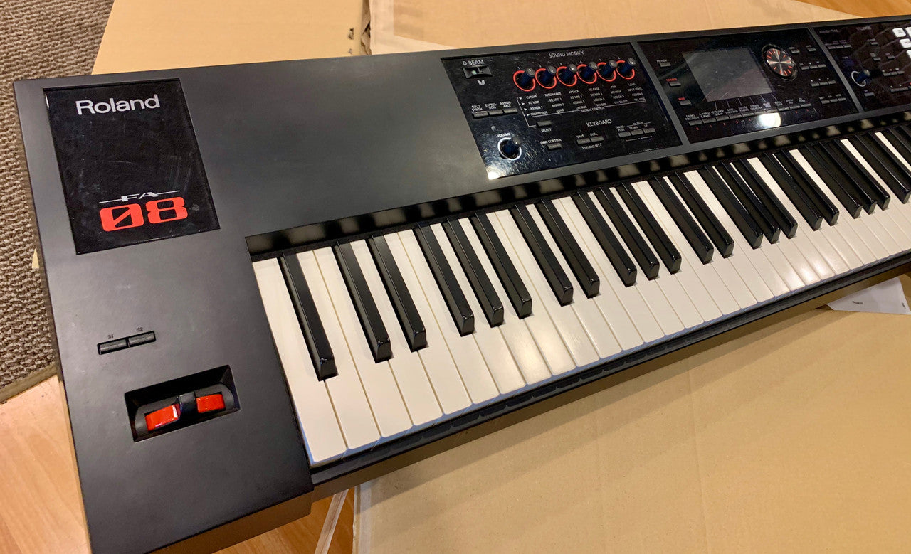 Roland FA-08 88 key piano action weighted synthesizer workstation B-stock