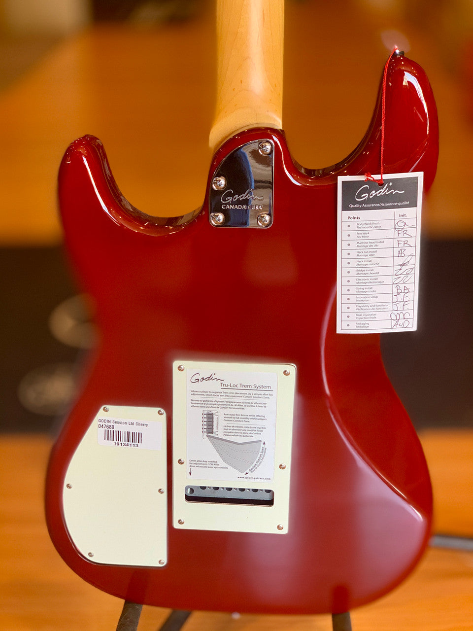 Godin Session LTD Cherry Burst HG MN 047680 Electric Guitar