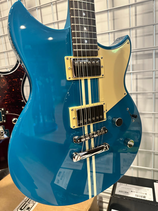 Yamaha Revstar Element RSE20  SWB Electric Guitar Swift Blue display