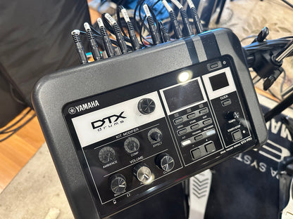 Yamaha DTX6K-X Electronic Drum Set store display