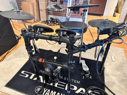 Yamaha DTX6K-X Electronic Drum Set store display
