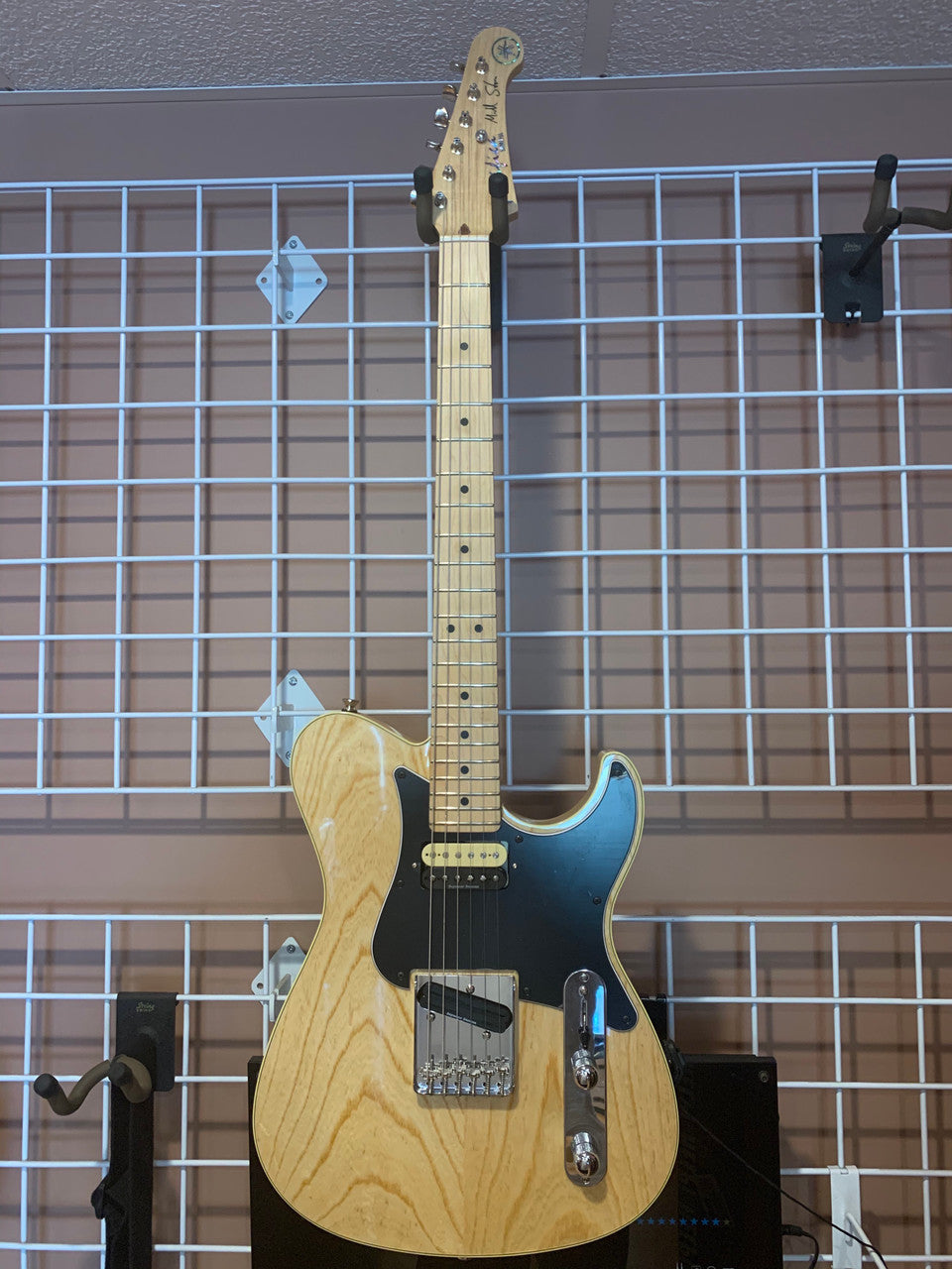 Yamaha PAC1611MS Mike Stern Electric Guitar with Hard Case