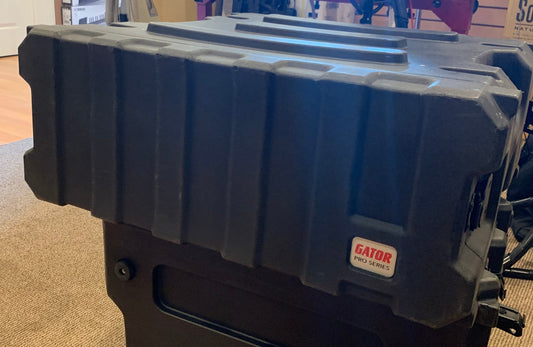 Gator G-PRO-4U-19 4U 19" Deep Molded Audio Rack used