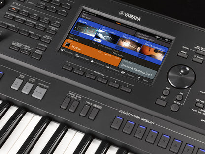 Yamaha PSR-SX900 61 note keyboard arranger
