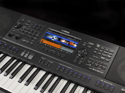 Yamaha PSR-SX900 61 note keyboard arranger