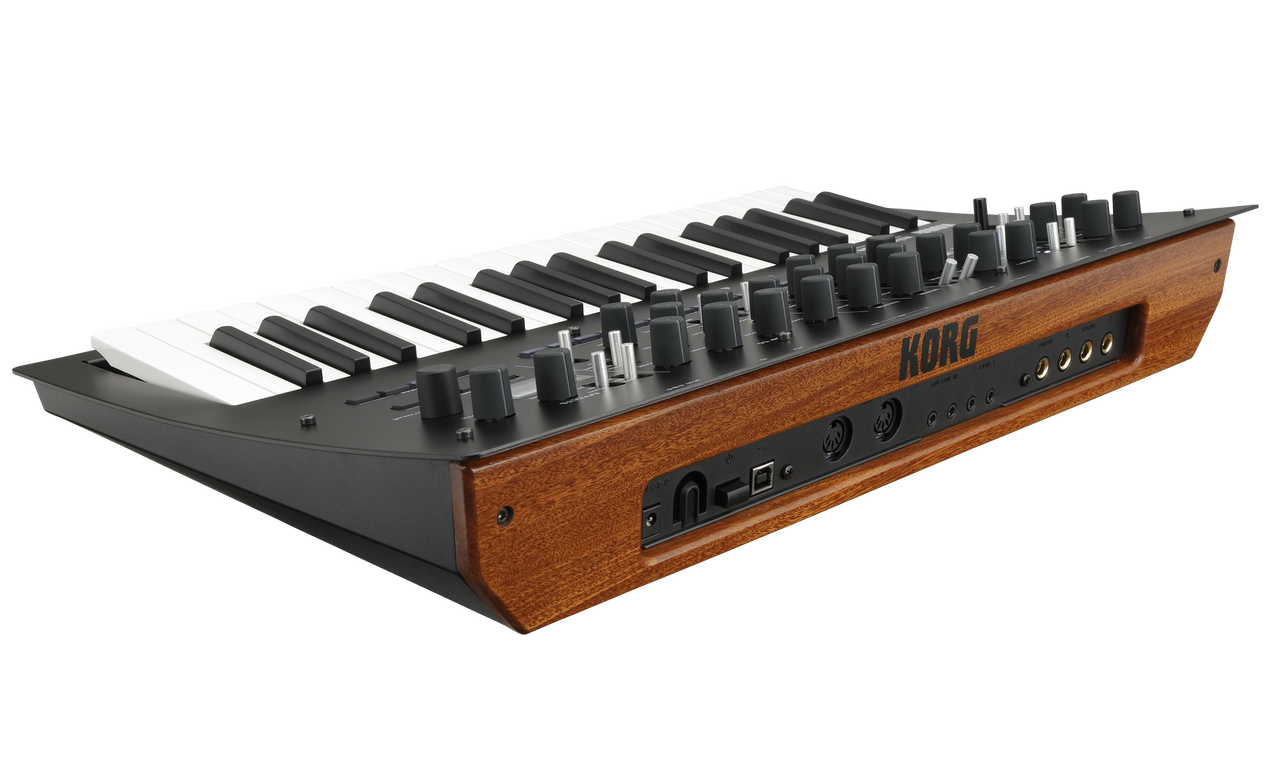 Korg Minilogue XD Polyphonic analogue synthesizer