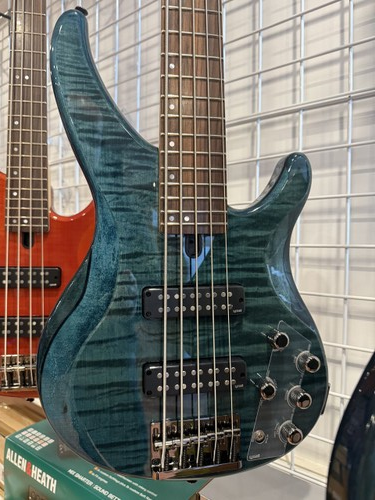 Yamaha TRBX605FM IDB 5 string bass Indigo Blue open box