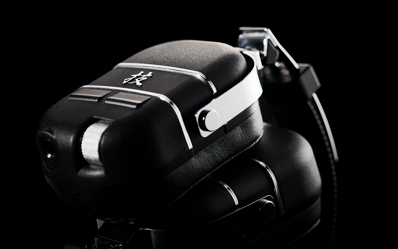 Boss Waza-Air wireless Personal Guitar Amplification System