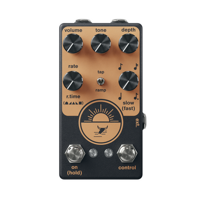 NativeAudio Rising Sun V1.0 Optical Tremolo guitar effects pedal open box