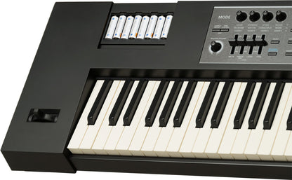 Roland JUNO-DS88 88-key Synthesizer